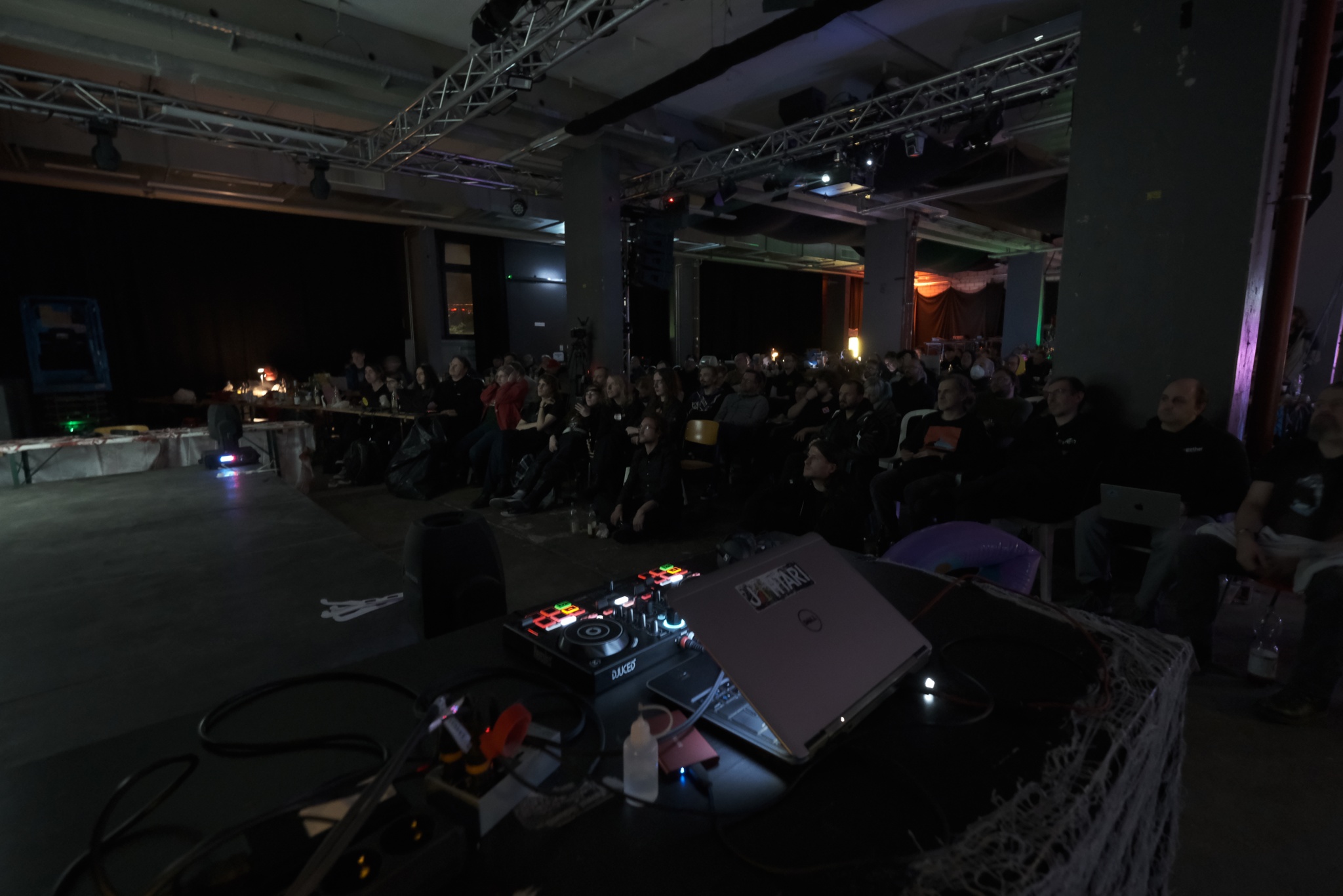 dl25_05_023141_tedXT3_7598